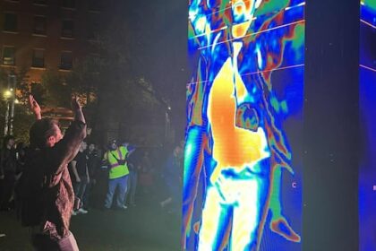 late-night-arts-festival-nuit-blanche-turns-winnipeg-into-‘one-giant-art-gallery’