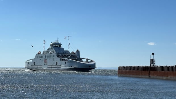 ferry-service-between-nova-scotia-and-pei.-back-on-schedule-after-cancellations