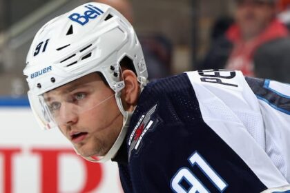 jets-forward-cole-perfetti-looks-back-at-‘manitoba-miracle’-game-7-goal-ahead-of-2025-26-regular-season