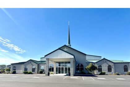 souls-harbour-rescue-mission-opening-drop-in-centre-at-yarmouth-wesleyan-church