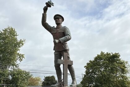 cenotaph-in-shubenacadie,-ns.,-to-be-returned-to-original-location