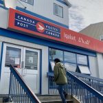for-remote-indigenous-communities,-canada-post-is-a-‘lifeline’