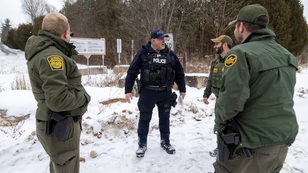 us.-bill-calls-for-more-integration-between-canadian,-american-border-agents