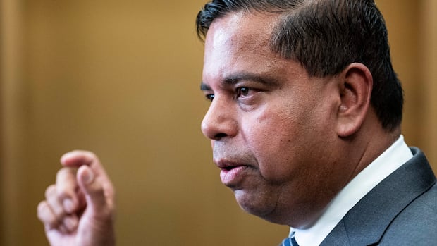 liberals-introduce-2nd-border-bill-with-aim-to-quickly-pass-less-controversial-measures