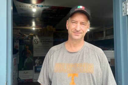 gatineau-rink-keeper-locked-in-battle-with-city-over-sponsorships