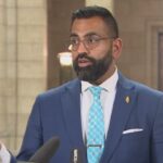 progressive-conservative-leader-obby-khan-apologizes-for-making-gun-gesture-in-manitoba-legislature
