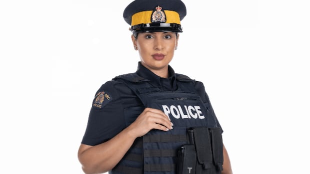 rcmp-rolling-out-new-navy-blue-uniform-shirt-design-to-pei.-officers-over-the-next-week