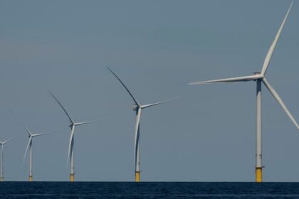 as-nova-scotias-offshore-wind-ambitions-grow,-so-do-concerns-from-fishing-industry