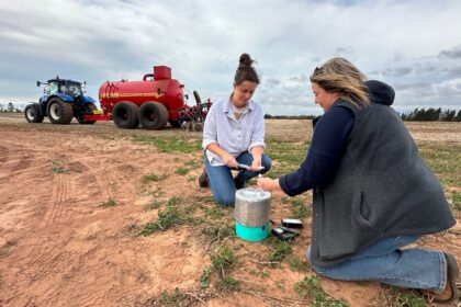 a-‘less-smelly’-way-of-applying-manure-is-also-better-for-the-planet,-pei.-study-finds