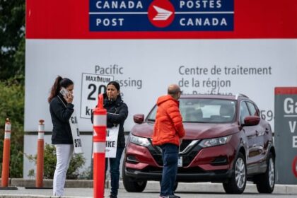 mail-delivery-to-resume-as-canada-post-union-moving-to-rotating-strikes-saturday