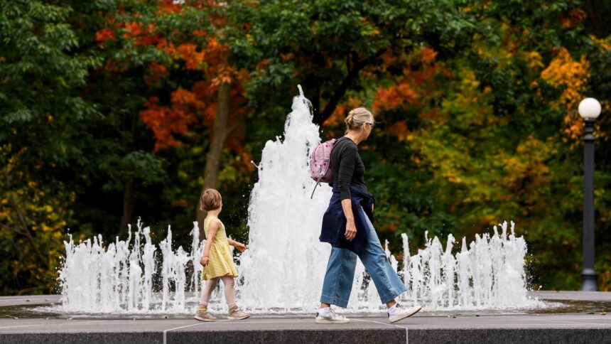 the-calendar-may-say-its-fall-but-the-weather-is-telling-a-different-story