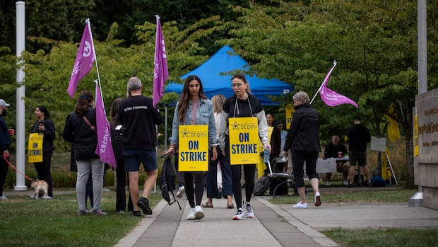 non-essential-workers-at-bc.’s-adult-jails-are-on-strike