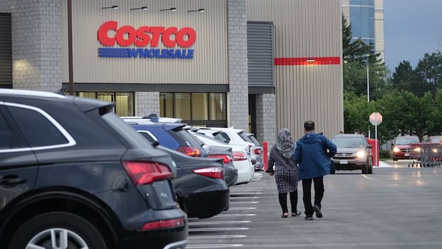 meet-costco’s-newest-shoppers-young-people-on-the-hunt-for-deals-and-trending-products