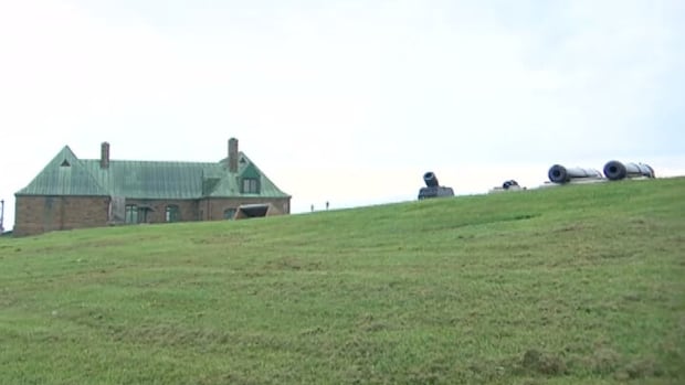 parks-canada-warns-against-unauthorized-digs-at-parks-along-nb-ns.-border