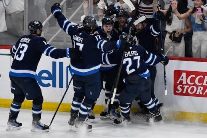 winnipeg-jets-eyeing-2025-26-playoff-glory-after-regular-season-dominance-last-season
