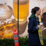striking-bc.-public-service-workers-expand-pickets-again-to-more-liquor-stores