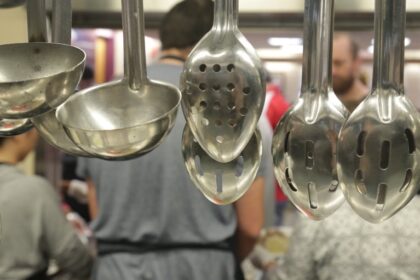 feast-for-1,000:-inside-an-ottawa-shelter-prepping-a-giant-thanksgiving-dinner