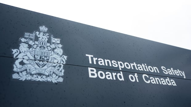 helicopter-pilot-critically-injured-in-crash-near-squamish,-bc.