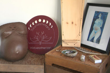 pratiques-de-sages-femmes-autochtones-:-un-retour-partout-au-pays