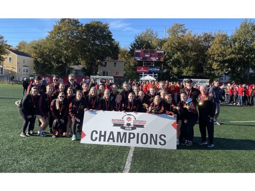 hometown-magic-as-holy-cross-wins-mens-and-womens-national-championships