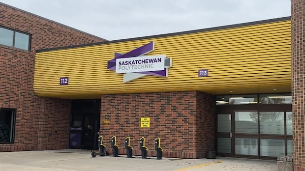 students-in-prince-albert-blindsided-by-sudden-sask.-polytech-bookstore-closures