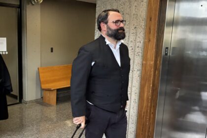 former-halifax-alehouse-bouncer-testifies-in-own-defence-at-manslaughter,-criminal-negligence-trial