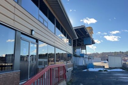 fredericton-extends-temporary-homeless-shelter-for-another-winter