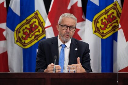 nova-scotia-minister-lohr-says-‘pause-on-the-ability-for-the-public-to-put-complaints-in’-not-undemocratic