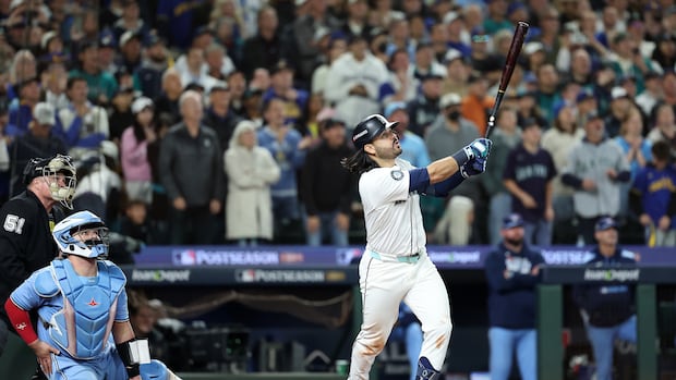 blue-jays-fall-to-mariners-6-2-in-game-5,-seattle-again-leads-alcs
