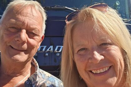 canadian-snowbirds-fingerprinted-and-photographed-at-us.-border-as-part-of-new-requirement