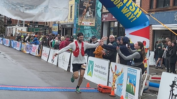 islander-wins-pei.-marathon-in-record-time