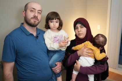 manitobans-waiting-nearly-2-years-to-be-reunited-with-family-in-gaza-say-canada-must-clear-visa-backlog