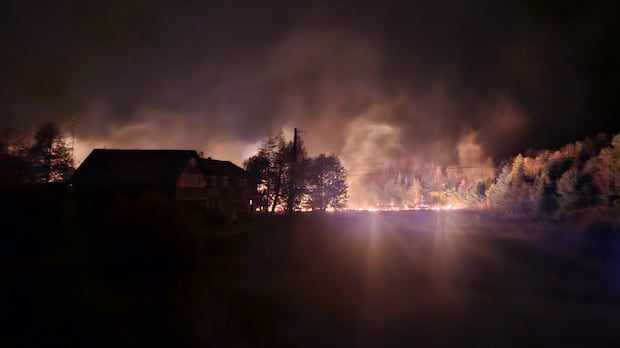 wildfire-evacuation-underway-north-of-sharbot-lake