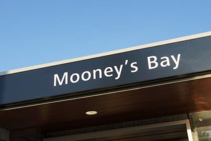 line-2-reopens-after-vandalism-caused-unexpected-closure