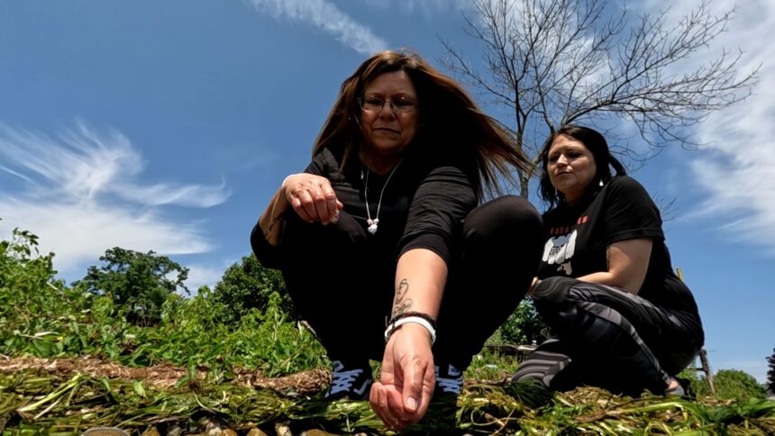 homicide-detectives-make-guarantee-to-families-of-mohawk-fishermen