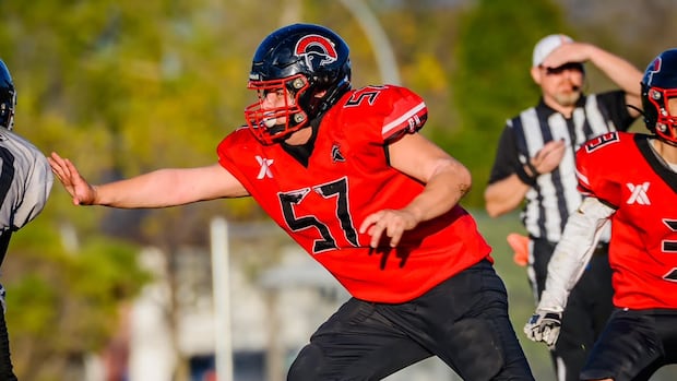 winnipeg-high-school-student-in-icu-following-serious-neck-injury-on-football-field