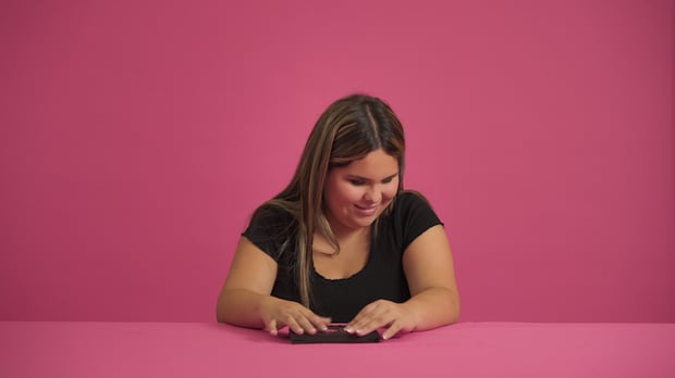 this-ontario-teen-inspired-tactile-makeup-for-blind-beauty-enthusiasts