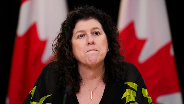 in-scathing-report,-ag-finds-cra-call-centres-are-slow-to-answer-and-often-inaccurate