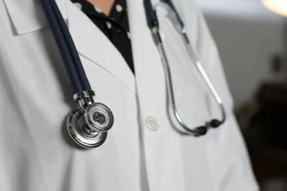 ontario’s-new-residency-policy-leaving-some-internationally-trained-doctors-in-limbo