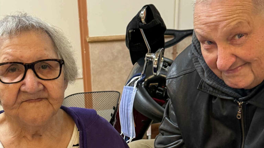 wedding-of-the-century:-hospital-wedding-proposal-decades-in-the-making