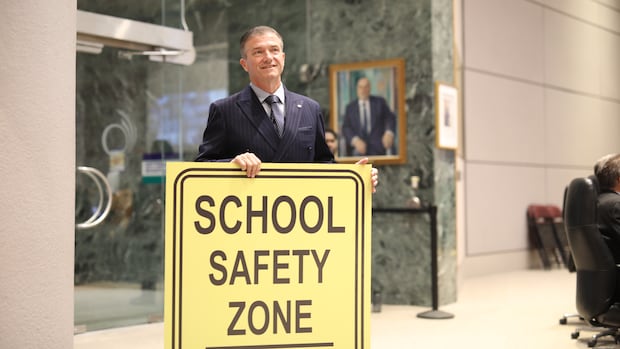 ottawa-councillors-united-in-call-to-save-speed-cameras-in-school-zones