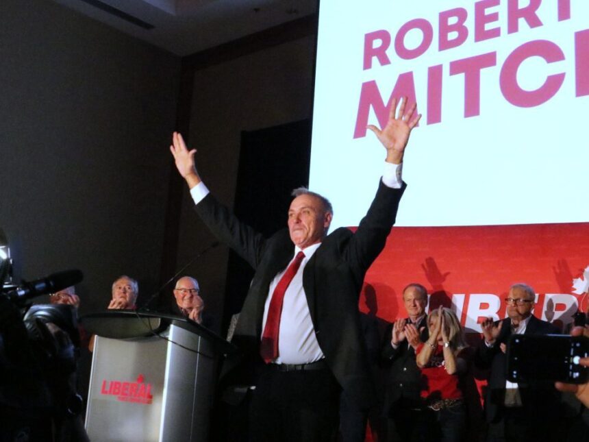 andy-walker:-mitchell-back-in-the-political-arena