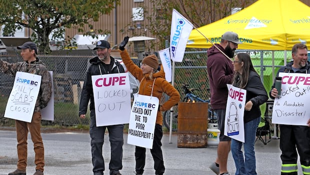 parties-in-squamish-labour-dispute-agree-to-mediation