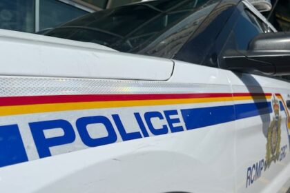 17-year-old-dies-a-week-after-being-hit-by-vehicle-in-selkirk:-manitoba-rcmp