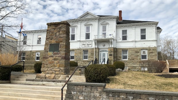 baddeck,-victoria-county-navigate-rocky-road-toward-shared-services-agreement