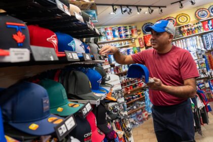 blue-jays-mania-reaches-new-level-at-ottawa-sports-stores