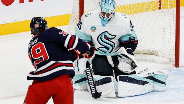 kraken-halt-jets’-win-streak-with-3-0-shutout-in-winnipeg