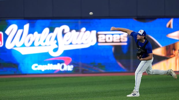 blue-jays-face-high-hopes,-pressure-as-they-take-on-dodgers-in-game-1-of-the-world-series