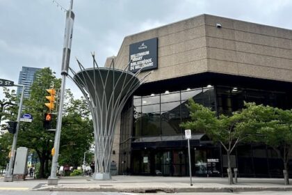 revamped-support-hub-opens-at-winnipeg’s-millennium-library