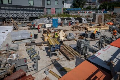 vancouver’s-broadway-subway-project-will-close-1-block-of-thoroughfare-to-cars-for-months